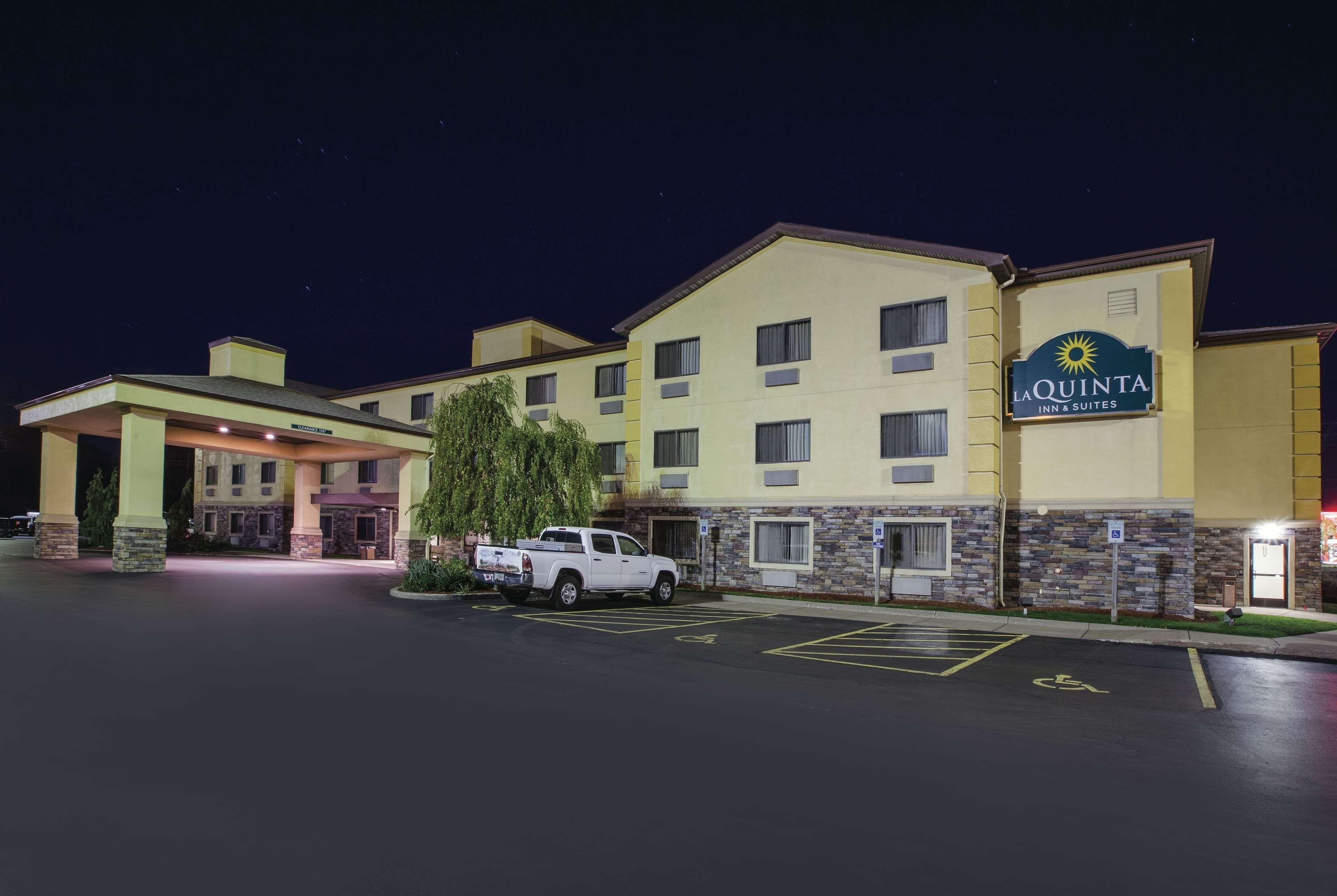 La Quinta By Wyndham Erie Hotel Luaran gambar